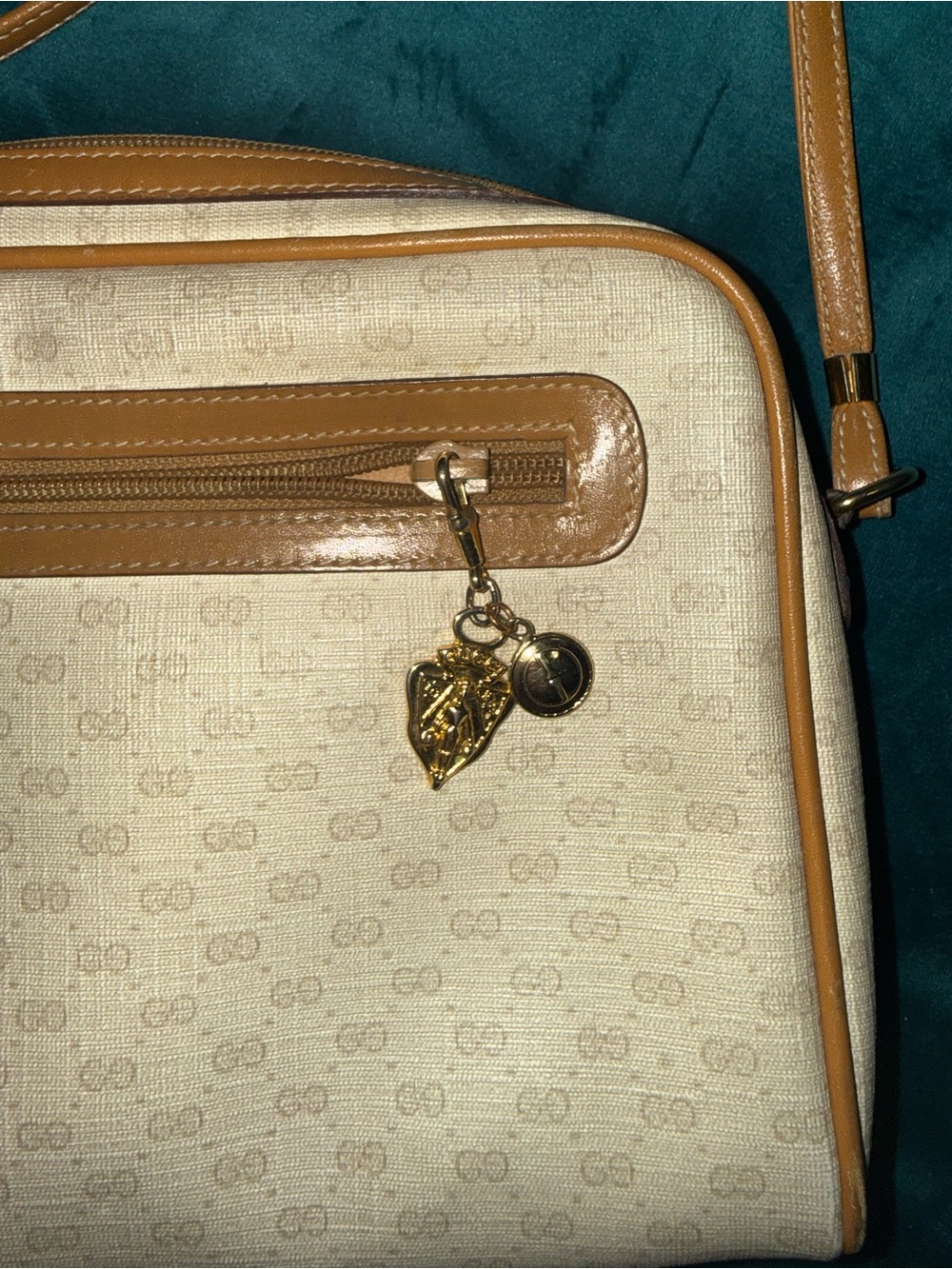 1980s Gucci Micro GG Vintage Crossbody - Picture 2 of 11